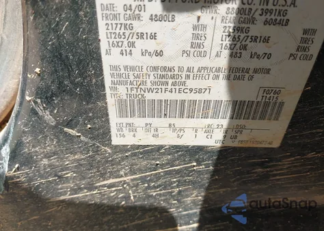 2001 Ford F-250 Lariat/Xl/Xlt из США, поврежденный, VIN 1FTNW21F41EC95871